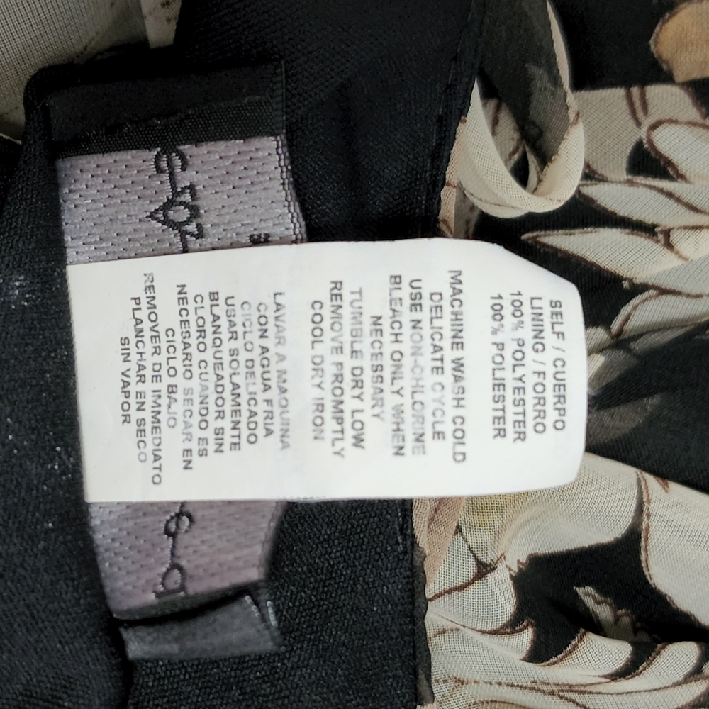 Connected Apparel black vintage floral chiffon surplice sleeveless dress size 10 - Picture 6 of 6